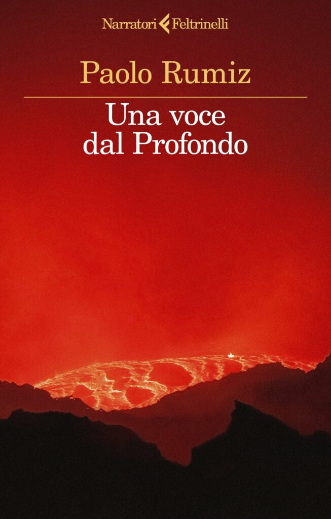 Una voce rauca chiama dal fondo di un vulcano spento