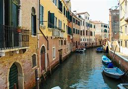 Venezia contributo d'entrata dei turisti un successo? 