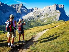 Trekking i benefici di un attività tra la natura